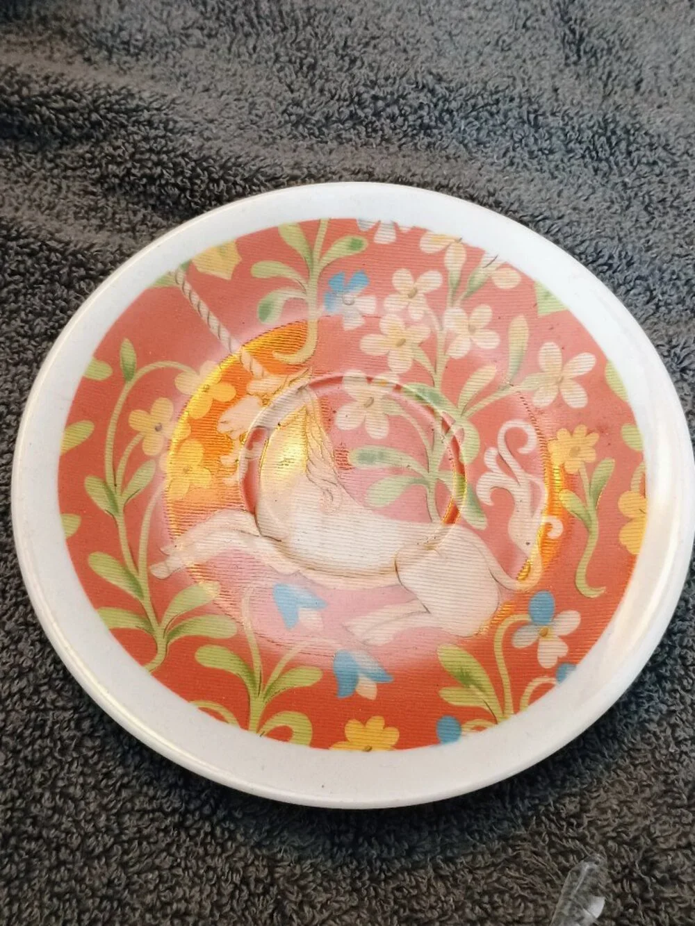 Flemish Tapestry unicorn, small plate